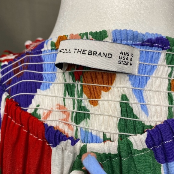 Floral mini dress from Faithfull the Brand. Great used condition - Picture 6 of 7